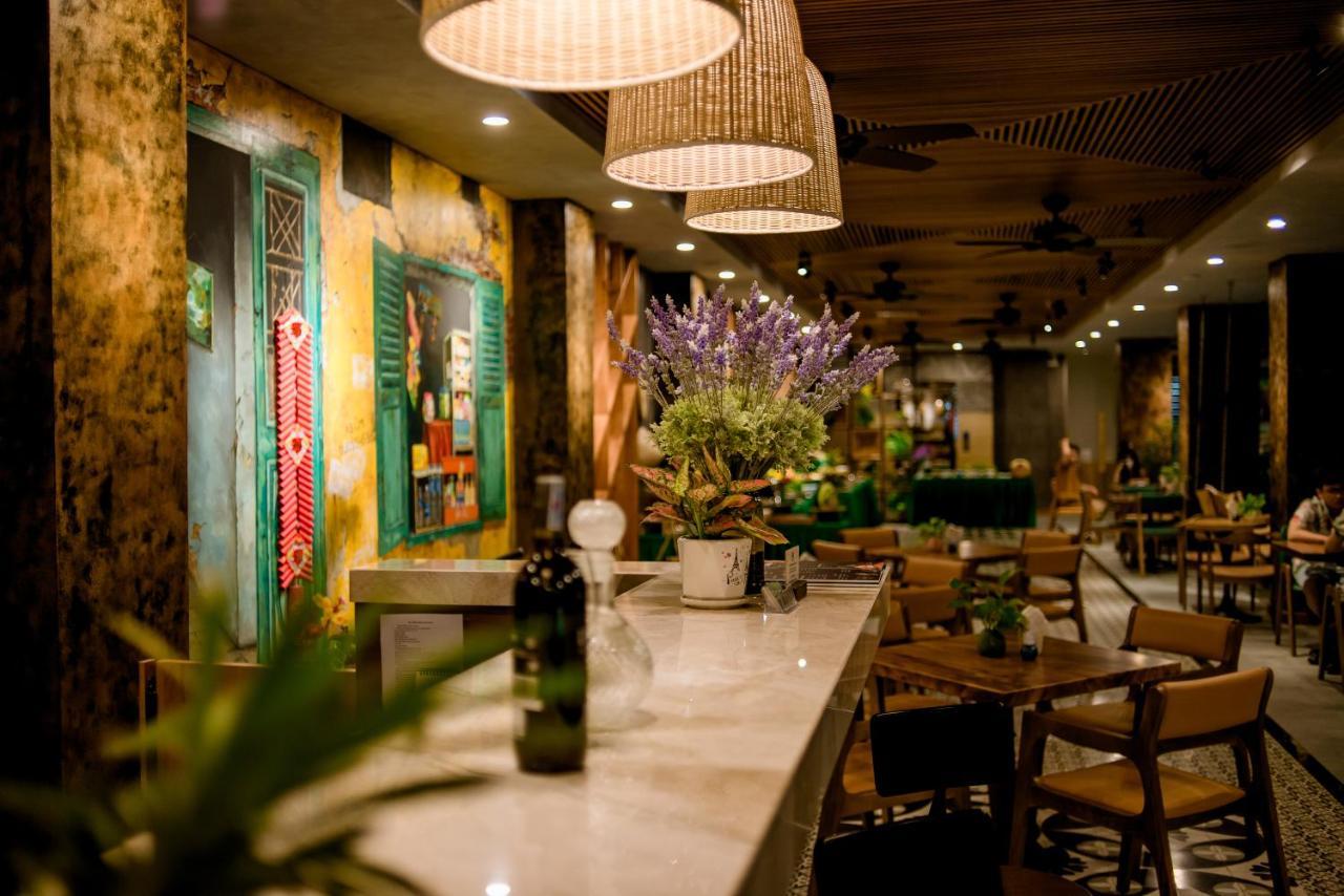 Chi House Danang Hotel And Apartment Экстерьер фото